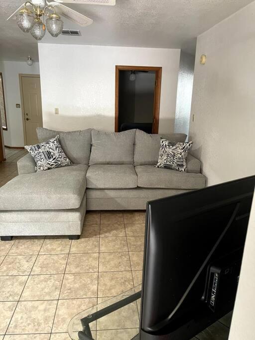 Townhouse, Two Car Garage, Fireplace Back Yard Las Cruces Esterno foto