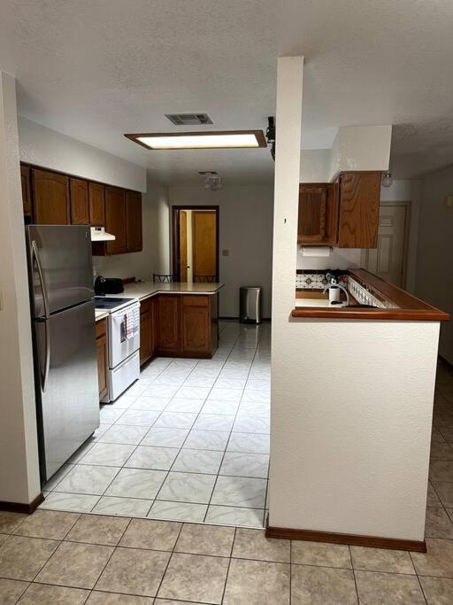 Townhouse, Two Car Garage, Fireplace Back Yard Las Cruces Esterno foto