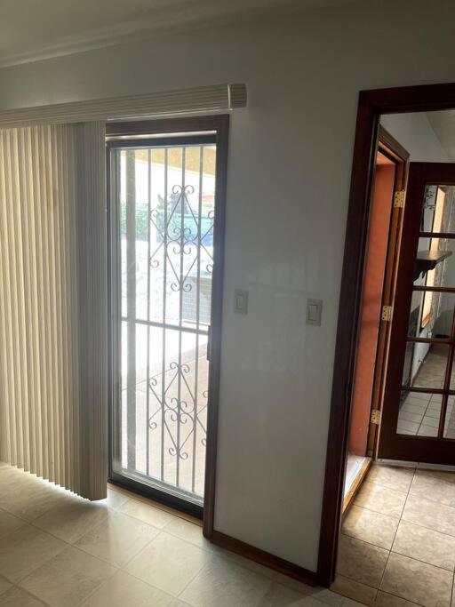 Townhouse, Two Car Garage, Fireplace Back Yard Las Cruces Esterno foto