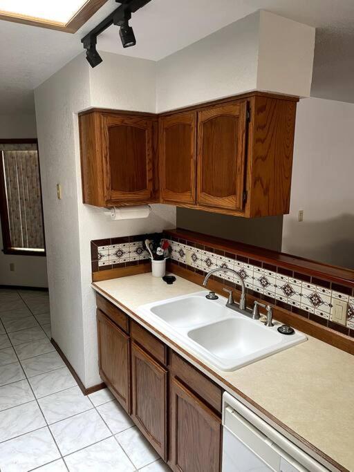 Townhouse, Two Car Garage, Fireplace Back Yard Las Cruces Esterno foto